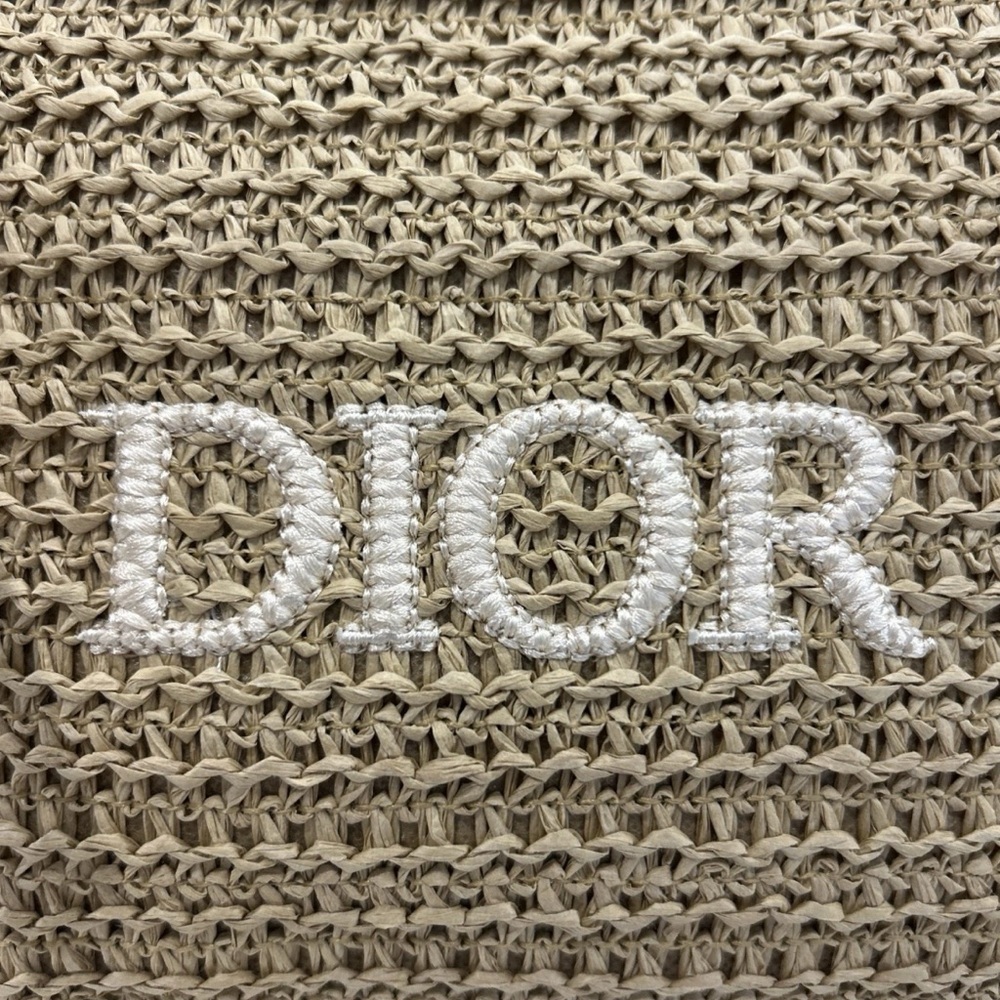 🔆DIOR  summer Beige Woven Wristlet 2025 - Picture 4 of 8